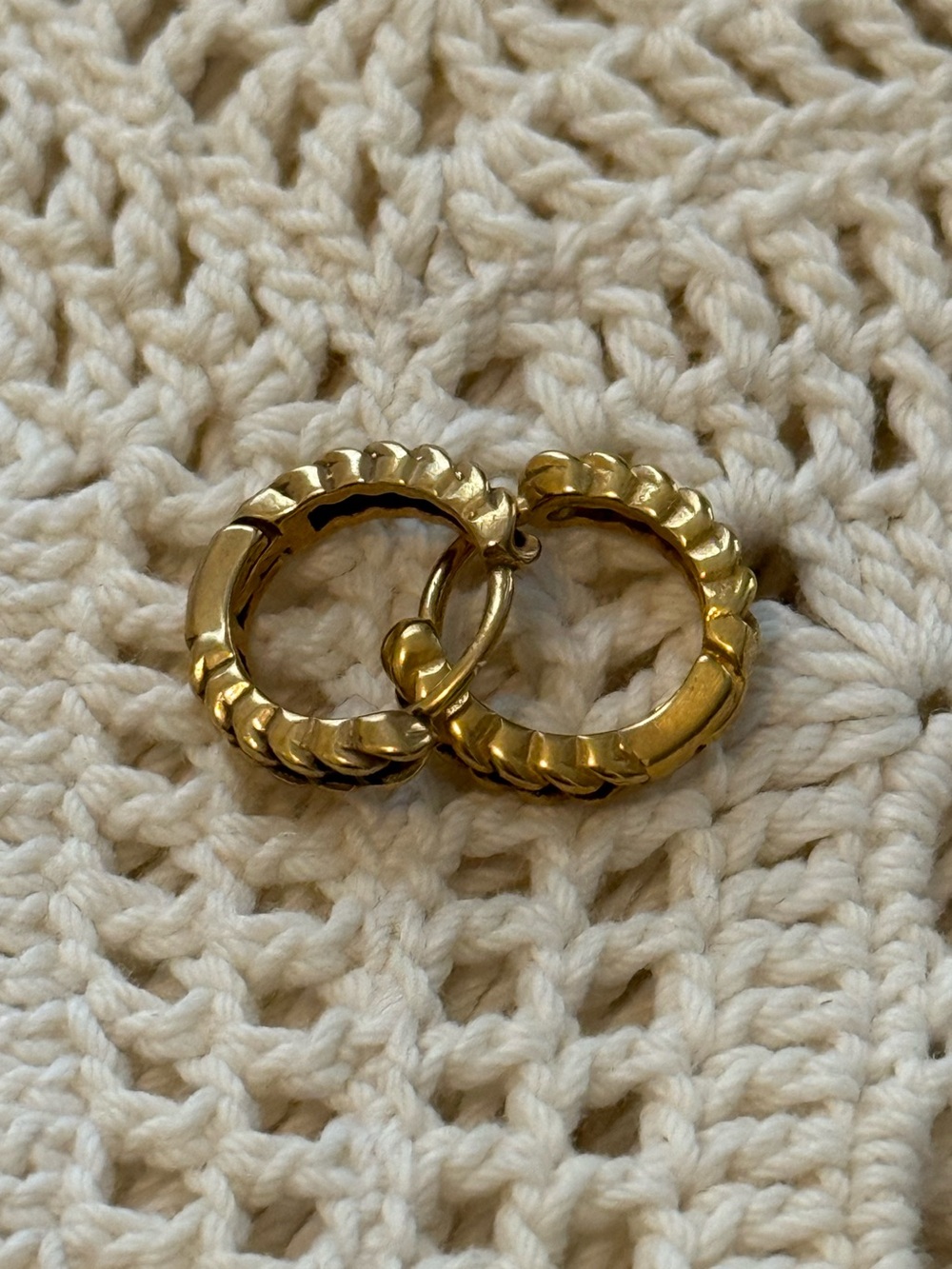 Ask & Embla Huggie Earrings